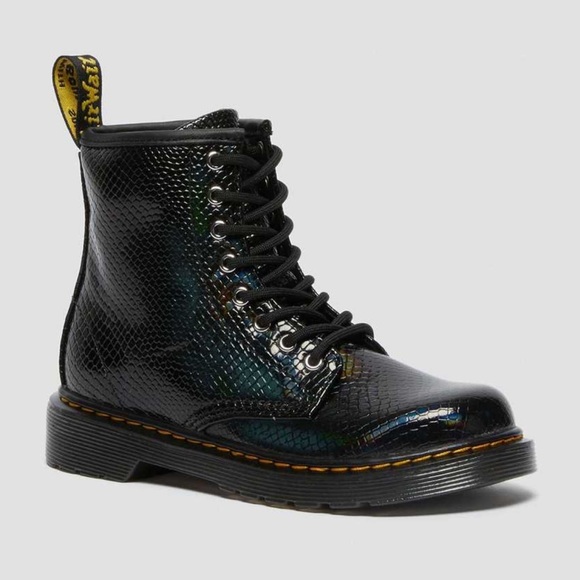 Dr. Martens🔴Black reptile embossed combat boots kids Size 3 big kids - Picture 1 of 11